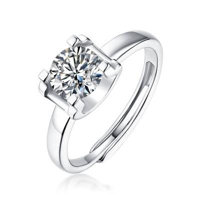 China Modern design ring 1 carat diamond ring D color fashion CLASSIC hot sale sterling silver personalized wedding ring for sale