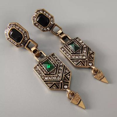 China Antique Gold Crystal Rhinestone Dangle Faux Emerald New Art Deco Vintage Earrings Retro TRENDY Aesthetic Jewelry Designs For Women for sale