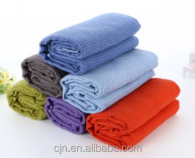 China Sweated Sports Yoga Premium High Absorbent Towel Stress Reducer With Silicone for sale