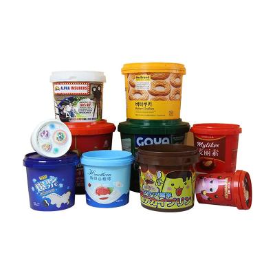 China BPA Free Stackable 30l Plastic Bucket With Lid Custom Logo And Print for sale