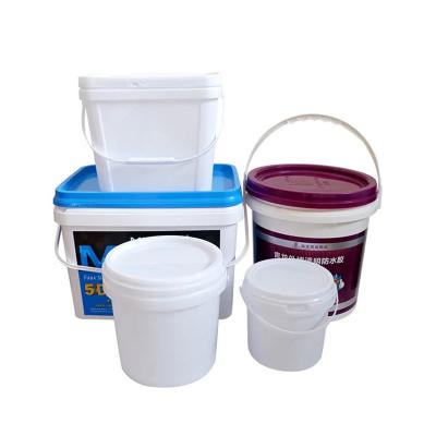 China Snap On Lid Plastic Latex Paint Bucket With Lid Customized Branding for sale