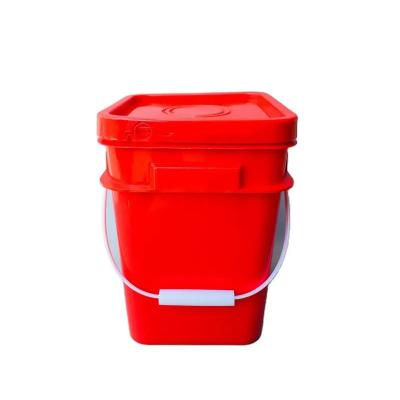 China Customizable Lubricating Oil 30l Plastic Bucket High Durability Liquid Storage for sale