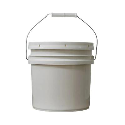 China Free Samples Plastic Lubricating Oil Bucket With Custom Printing Removable Lid for sale