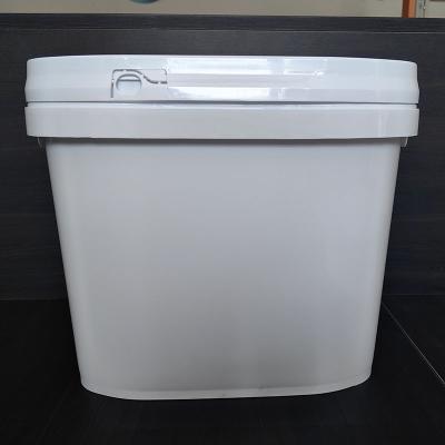 China Leak Proof Snap On Lid Square Plastic Buckets For Sale For Convenient Indoor / Outdoor Storage for sale