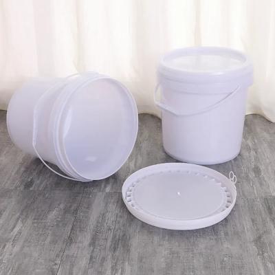 China Lightweight Storage Round Plastic Bucket With Handles 5-30 Gallons for sale