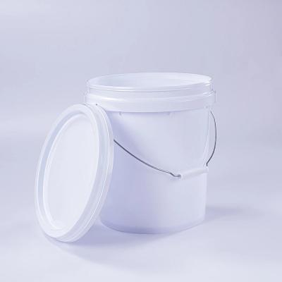 China Large White Round Plastic Pail With Lid And Handle Indoor And Outdoor for sale