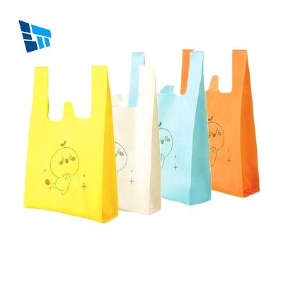 China Bolsas Biodegradable Nonwoven T-shirt Bag Customized Multicolor Handled T-shirt Plastic Bag pp Reusable Foldable Reusable Bag for sale