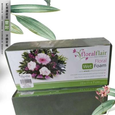 China Floral Graduation Bouquet Foam Flower Foam Brick For Flower Arrangements for sale