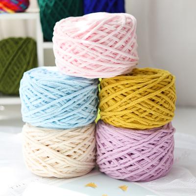 China OEM Large Yarn Chenille Crochet Anti-pilling Use Poly Wool Chunky Chenille Yarn Ice Nylon Chunky Hand Knitting Yarn Wholesale Chenille for sale