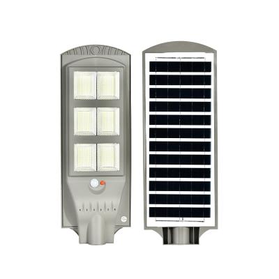 China Outdoor Brightness Saving Energy LED Street Lights IP65 High 30W 60W 90W 120W Waterproof All In One Solar LED Street Light for sale