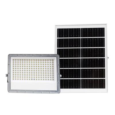 China Residential Road Lamp Garden Hotel House Spotlight Solar Powered Reflector 100W 200W 300W Solar Floodlight Outdoor Road Lighting for sale