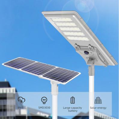 China 8-12M Solar Powered Wireless Waterproof Ip67 Lightweight 60W 100w Led Street Light Outdoor Aluminum Solar Led Street Light for sale