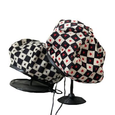 China Latest Hip Hop Fashion Ladies Girls Girls Artist Retro British Western Painter Plaid Love Heart Character Design Women Stylish Beret Hats for sale