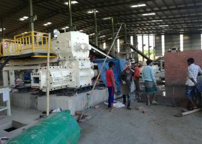 中国 Building material vacuum extruder machinery Fully automatic clay bricks production line brick making machinery 販売のため