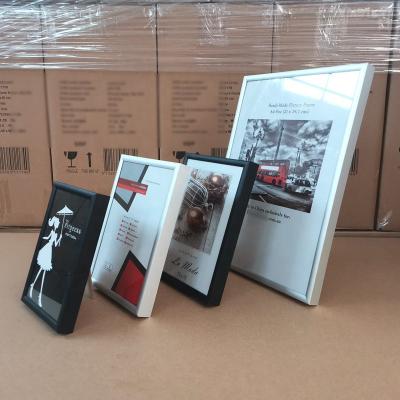 China Fashionable Wholesale Aluminum Photo Frame In Customized Sizes Metal Photo Frame Manufacturers for sale