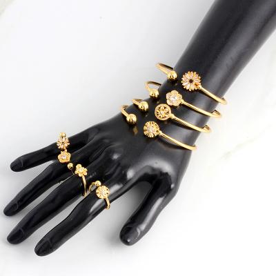 China Yueming CLASSIC Jewelry Attraction Charms Exquisite Bangle Bracelet Bangle For Women for sale