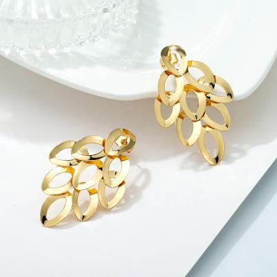 China Yueming Jewelry Fashion High Quality Custom Made Gold Plated Earring Set for sale