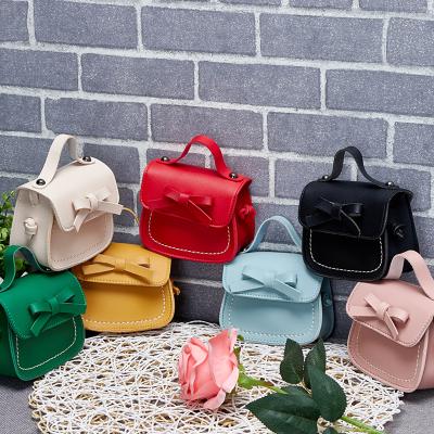 China Fashion Custom Made Everyday Street Life Match Children Kids Mini Crossbody Handbag for sale