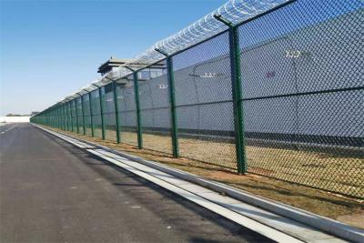 China Factory Supply Diamond Galvanized Razor Barbed Fence Mesh For Security for sale