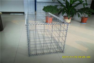 China Galvanisiertes Eisen Schweiß Gabion Box Gabion Stone Box 2,7 mm-4 mm zu verkaufen