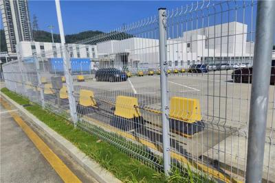 China 4mm Powder Coated Welded Mesh Fencing & Fence Post Gates For Oil Fields Security for sale