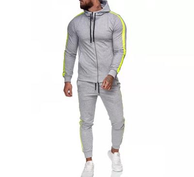 China Fashion Breathable Wholesale High Quality Latest Mens Sport Wear Tracksuit for sale