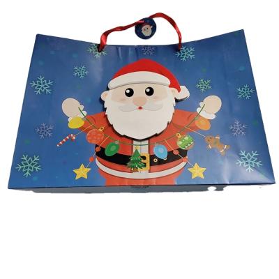 China 2021 Latest Recyclable Custom Printed Christmas Gift Bags Candy Bags for sale