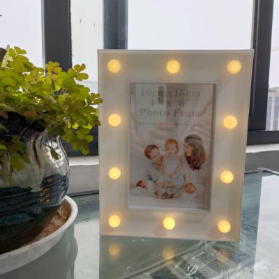 China Home decoration 21*16cm led photo picture frame for home decoration for sale