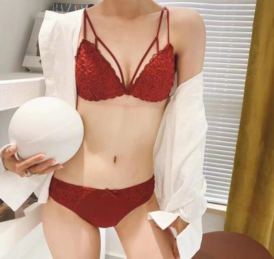 China Beautiful QUICK DRY Girls Lace Up Bra Panty Sets Cute Japanese Underwire Lift Up Lace Bra Set for sale