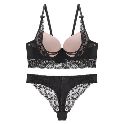 China Women QUICK DRY Girls Lingerie Set Sexy Lift Up Lace Padded Embroidered Bra and Briefs Set Viable Set Plus-Size Breathable Bra for sale