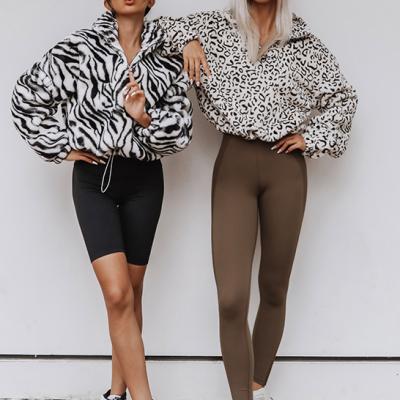 China Winter Women's Oversized Sweatshirt Breathable Collar Sports 1/4 Zipper Leopard Workout Sweatshirt Sweater for sale