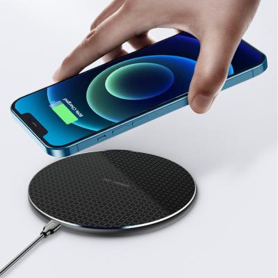 China Mobile phone wireless fast charging mobile phone charger smartphone wireless charger for iphone Huawei vivo for sale