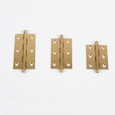 China Hot Selling Traditional Hollowed Out Furniture Brass Fixed Copper Hinge Pin Hinges For Doors for sale