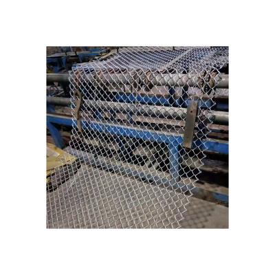 China Wholesale High Quality Flower Link Fence Hook Net 2022 Mesh Chain Fence Galvanized Fence for sale