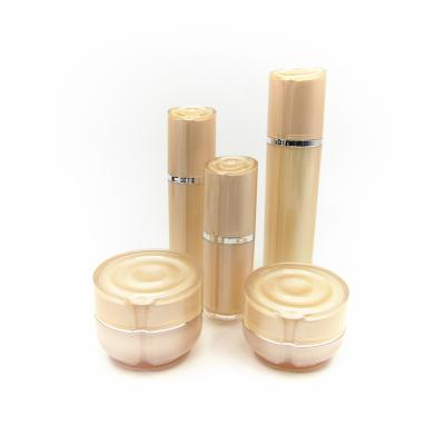 China Skin Care Body Cream Container Packaging Container Packaging Round 30ml 50ml White Gold Luxury Cosmetic Jar for sale