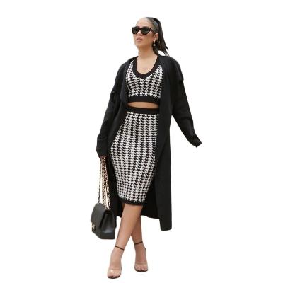 China Hot Selling Breathable Plus Size Two Piece Slim Sleeveless Pencil Skirt Vest Summer Plaid Sexy 2 Piece Skirt Set Women Clothing for sale