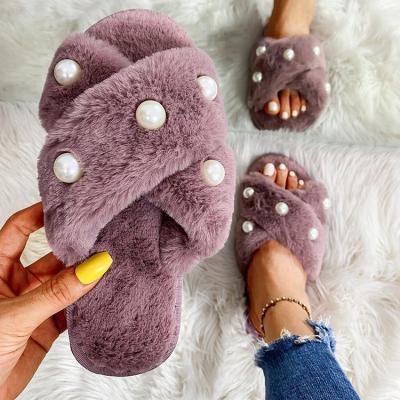 China Cushioning Fashionable Cross Strap Home Soft Bottom Women Plush Indoor Slipper Slippers Fur Fluffy Indoor House White Slippers for women for sale