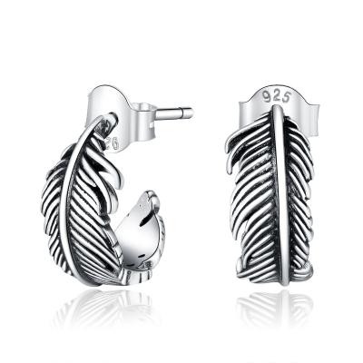 China Wholesale Newest CLASSIC Factory Wholesale Oxidized Silver Light Weight Feather Earrings 925 Sterling Silver Jewelry for sale