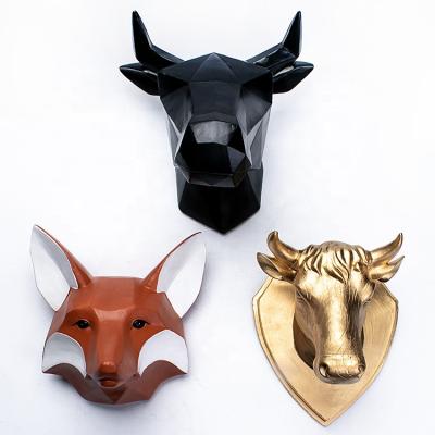 China Europe Geometric Wall Hanging Various Sizes And Shapes Smudge And Bull Resin Animal Head for sale