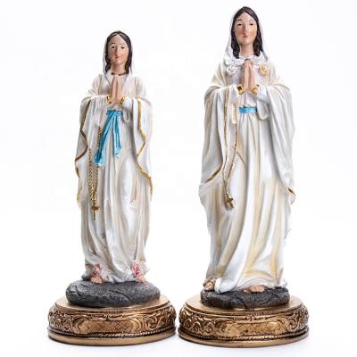 China Religious Resin Statue of Mother Mary of Europe for sale