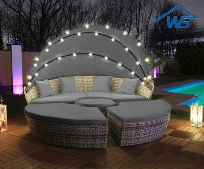 China Garden Set Outdoor Rattan Round 180cm Sunbed With LED Light And Covers for sale