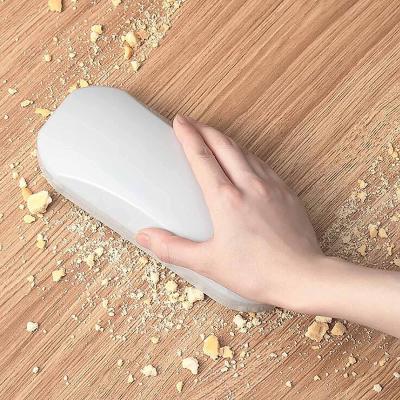 China Sustainable Multifunctional Household Debris Walnut Shell Debris Rolling Cleaning Brush For Floor, Sofa, Bed, Table for sale