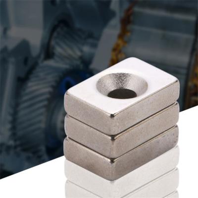 China Magnet Manufacture Super Strong Reboring Customized Permanent Rare Earth Ndfeb Magnet Neodymium Magnet for sale