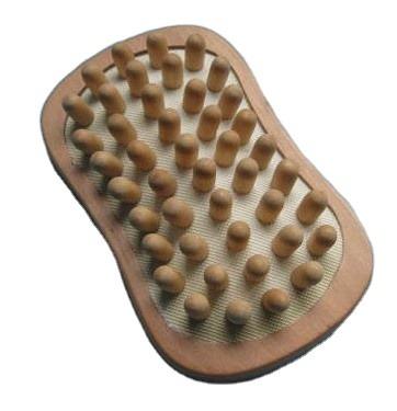 China Handheld Furnishing Cellulite Massager Brush and Wood Relaxing Body Bath Remover Massager for sale