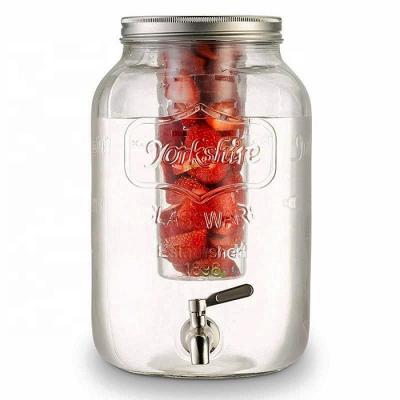 China Sustainable Wholesale Clear Glass Drink Bottle Juice Jar With Tap And Plastic Infuser 5L 8L for sale