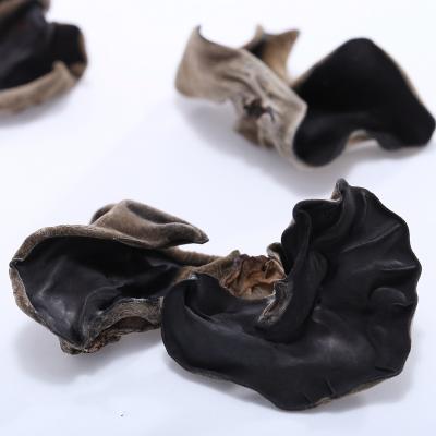 China Dry No Rotten Pieces Green Food Quality Assurance Dried Black Edible Tree Mushroom for sale