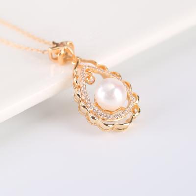 China Europe and America Pearl Necklace Women's Pearl Inlaid Diamond Jewelry Stainless Steel Gold Plated Pearl Chain Necklace for sale