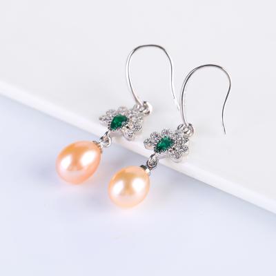 China Fashionable and beautiful hot sale fashionable and beautiful silver plated natural freshwater pearl ellipse vintage earrings for sale