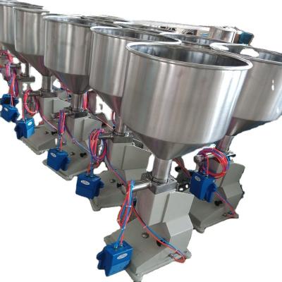 China 5-50g Filling Range Semi-Automatic Pneumatic Liquid Paste Manual Filling Machine for sale