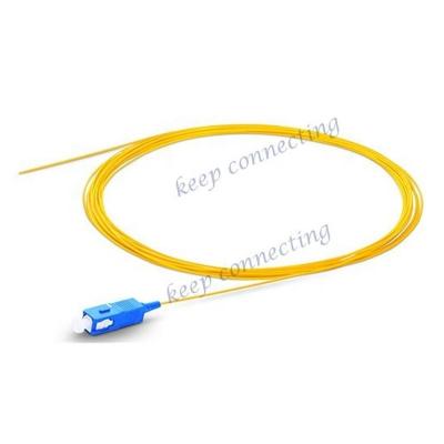 Cina 1 Core FTTH Sc UPC G657 G652 Simplex Fiber Optic Patch Cord Breakout Cable 72 Core in vendita